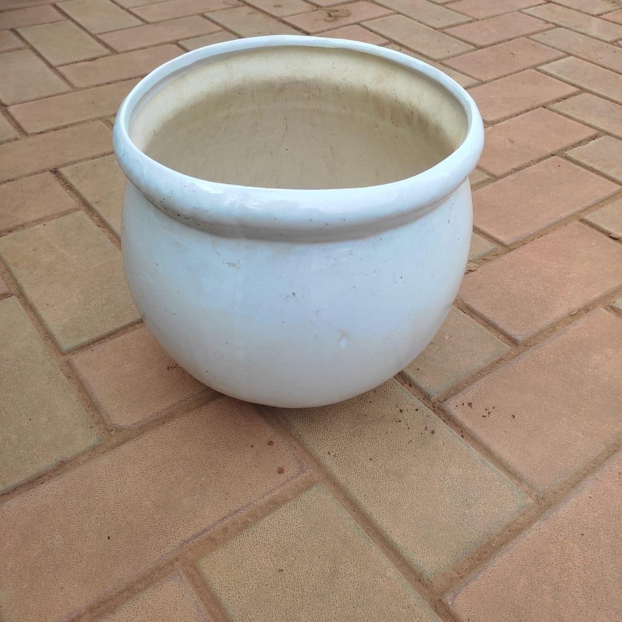 10 Inch White Handi Ceramic Pot