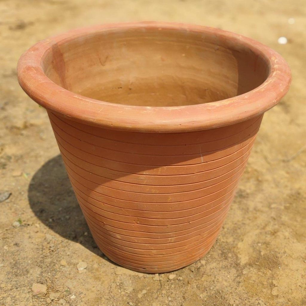 13 Inch Clay Pot
