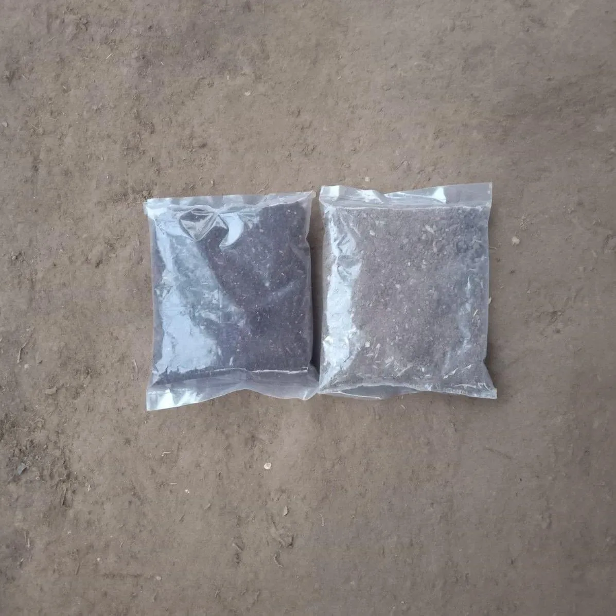 Combo 2 in 1 - (1kg Potting Mix + 1kg Plant Food )