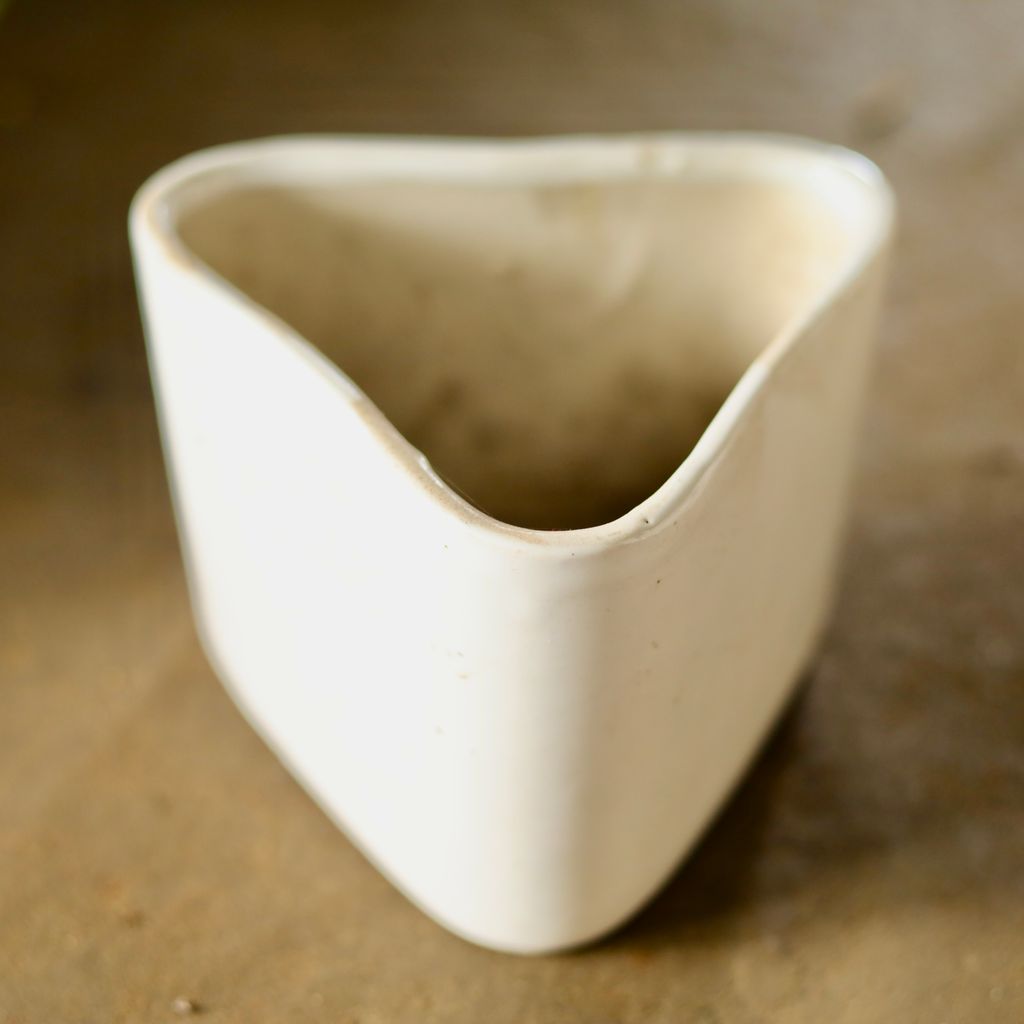 5 Inch White Classy Triangular Ceramic Pot