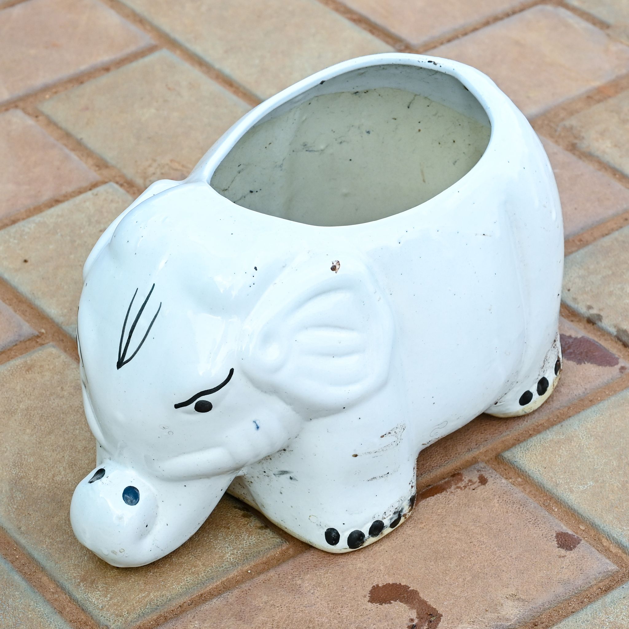 8 Inch Classy White Cute Elephant Designer Ceramic Pot (any design)