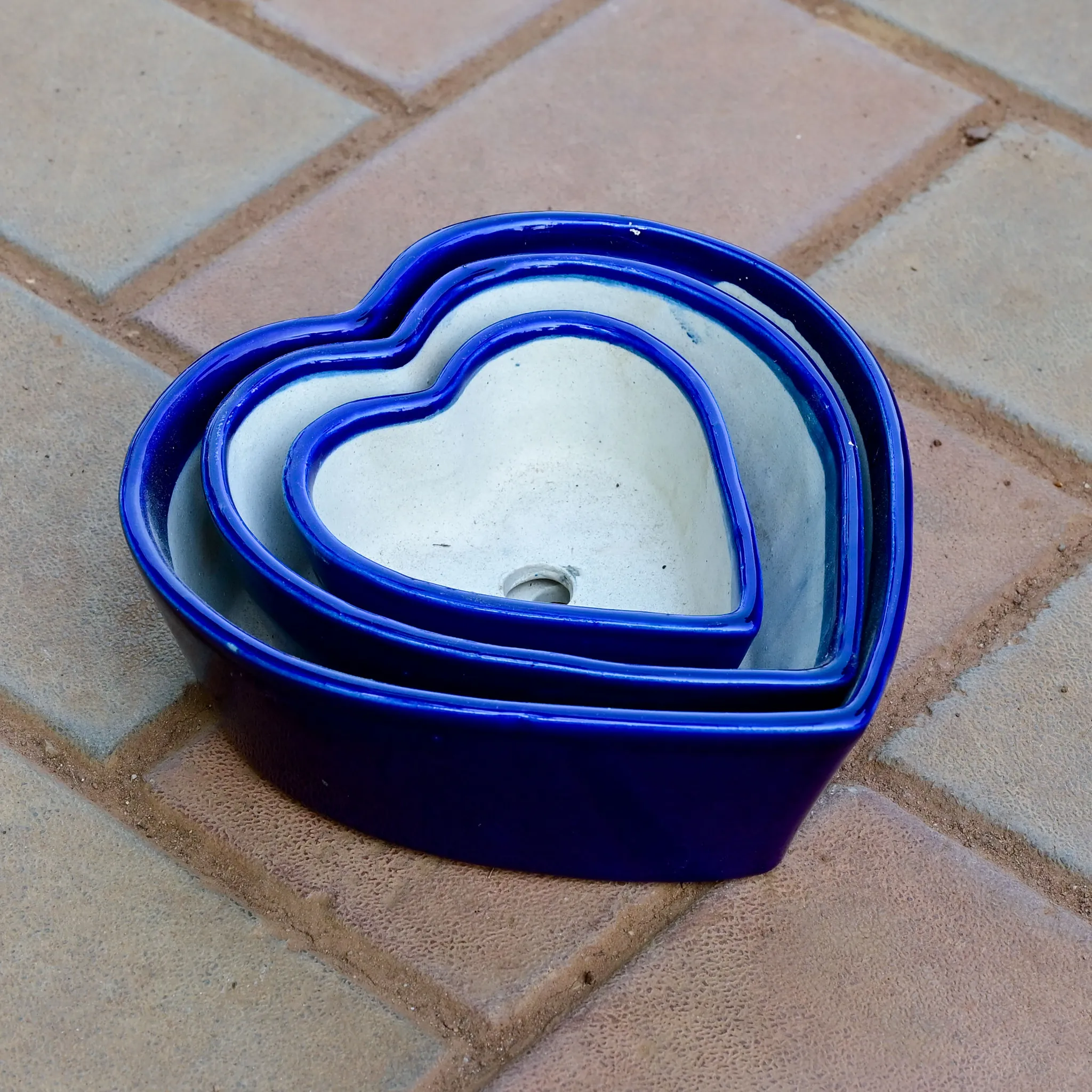 Set of 3 - (4,6 & 8) Inch Cute Heart Shaped Ceramic Pot