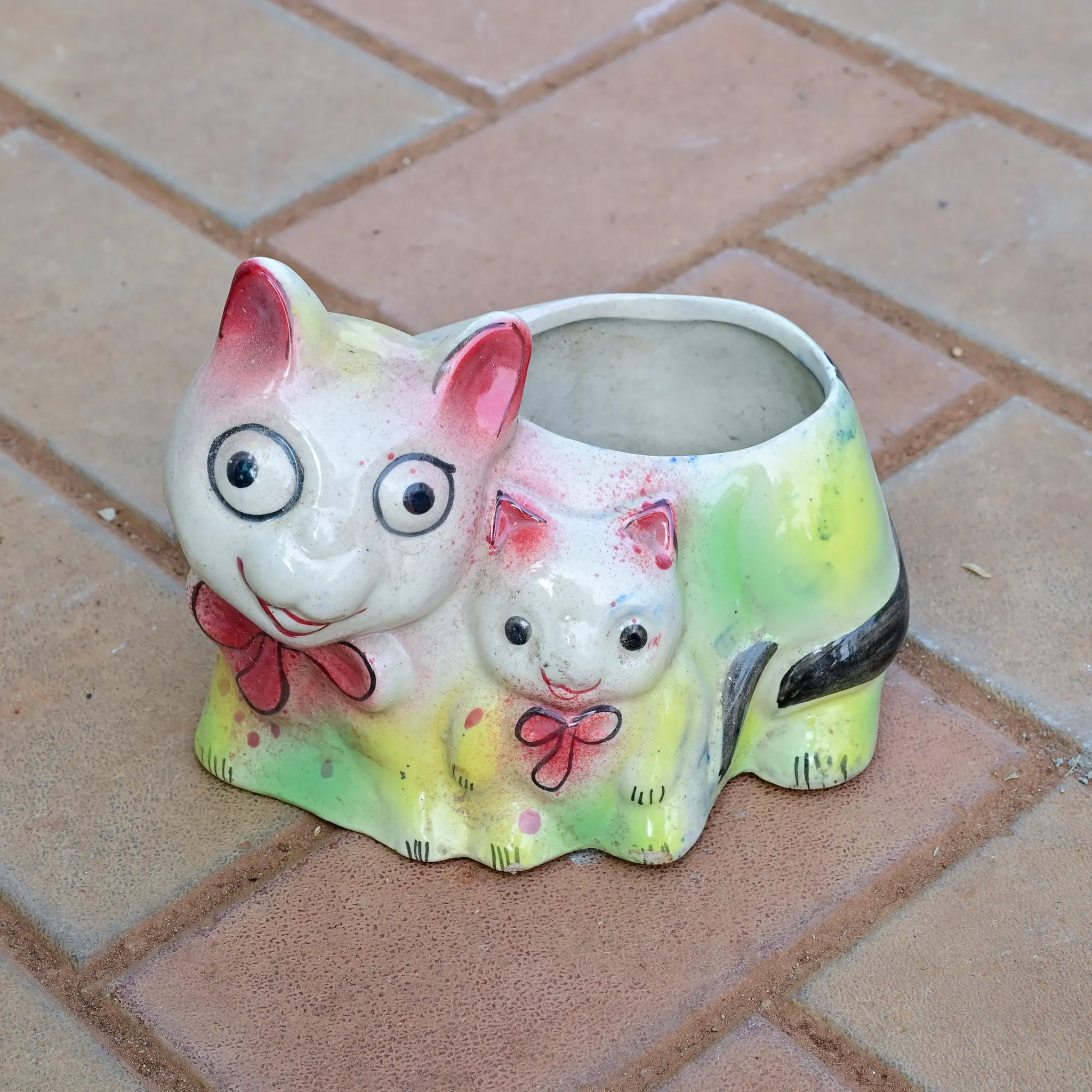 3 Inch Cat Designer Ceramic Pot (any colour)