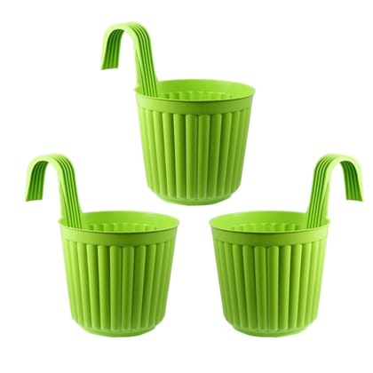 Buy Set of 03 - 7 Inch Green Railing Single Hook Hanging Plastic Pot Online | Urvann.com