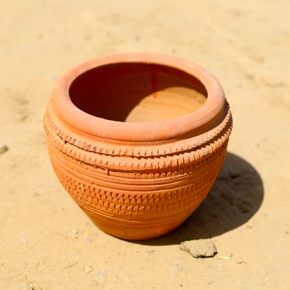 Buy 6 Inch Apple Designer Clay Pot (any design) in 6 inch Nursery Pot Online | Urvann.com