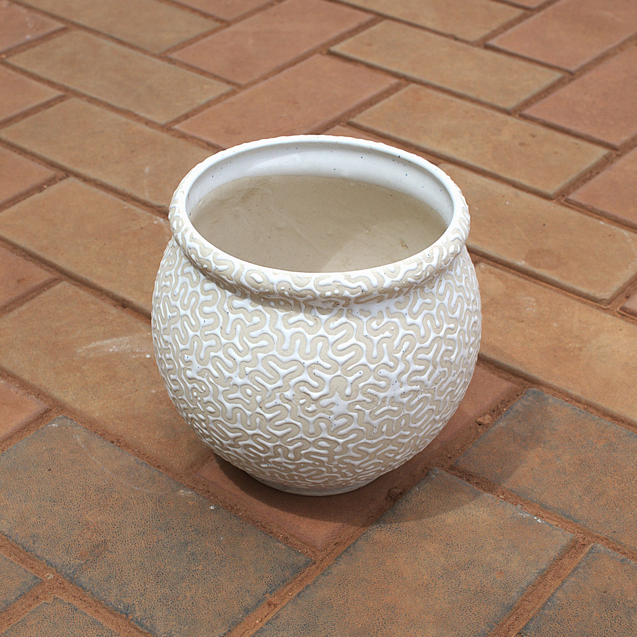 10 Inch Handi Designer Ceramic Pot( Any Colour) (Any Design)