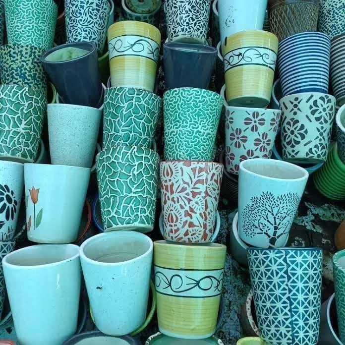 Buy 6 Inch Balti Designer Ceramic Pot (any colour & Design) Online | Urvann.com 10 Inch Vibrant Glass Designer Ceramic Pot (any colour & Design)