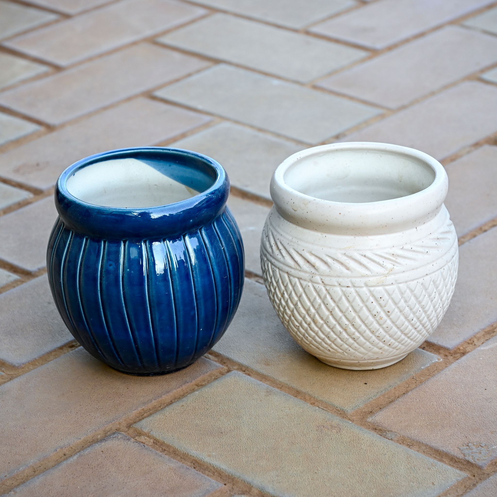 Set of 2 - 5 Inch (White & Blue) Premium Matki Designer Ceramic Pot