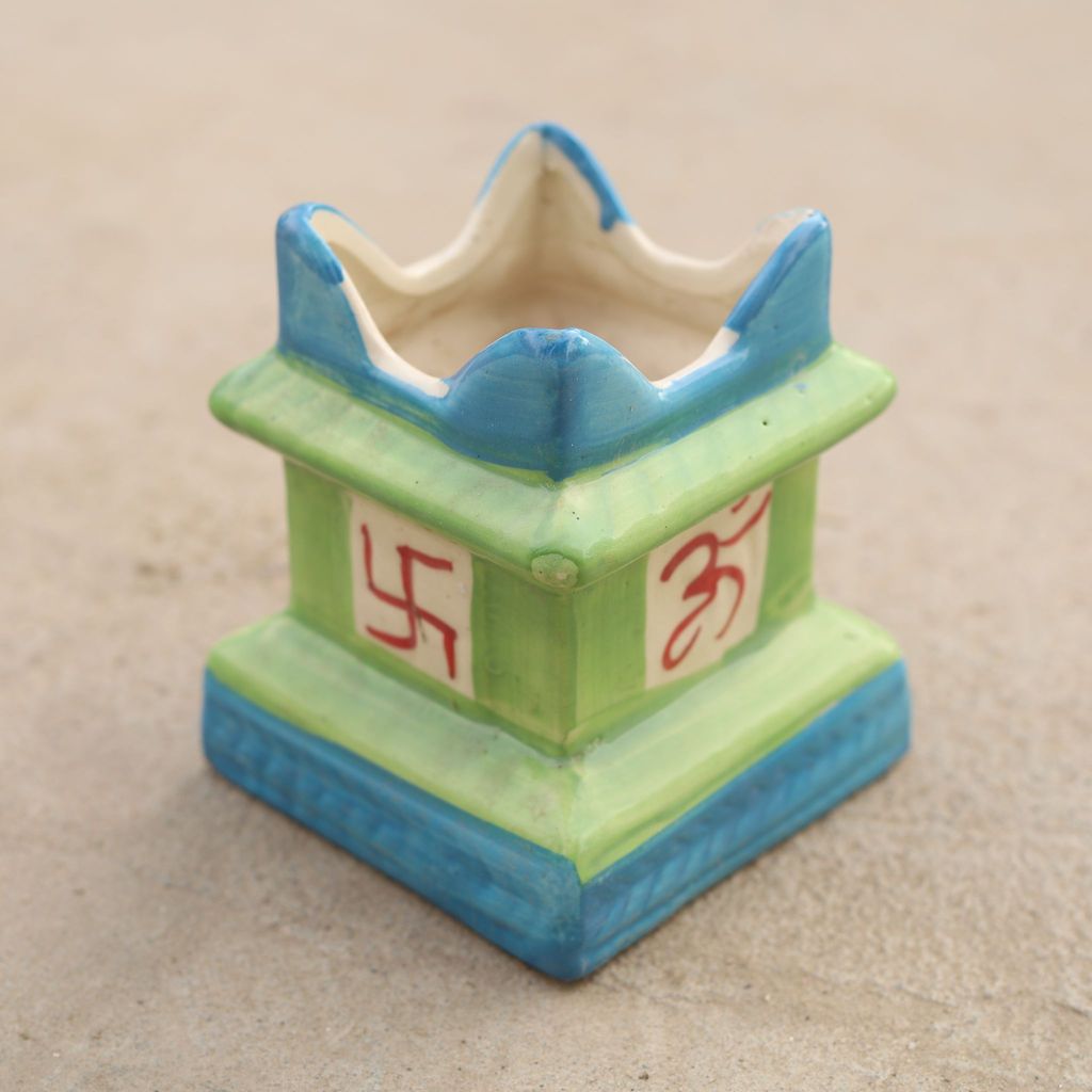 Buy 4 Inch Tulsi Designer Ceramic Pot (any colour & design) Online | Urvann.com 4 Inch Tulsi Designer Ceramic Pot (any colour & design)