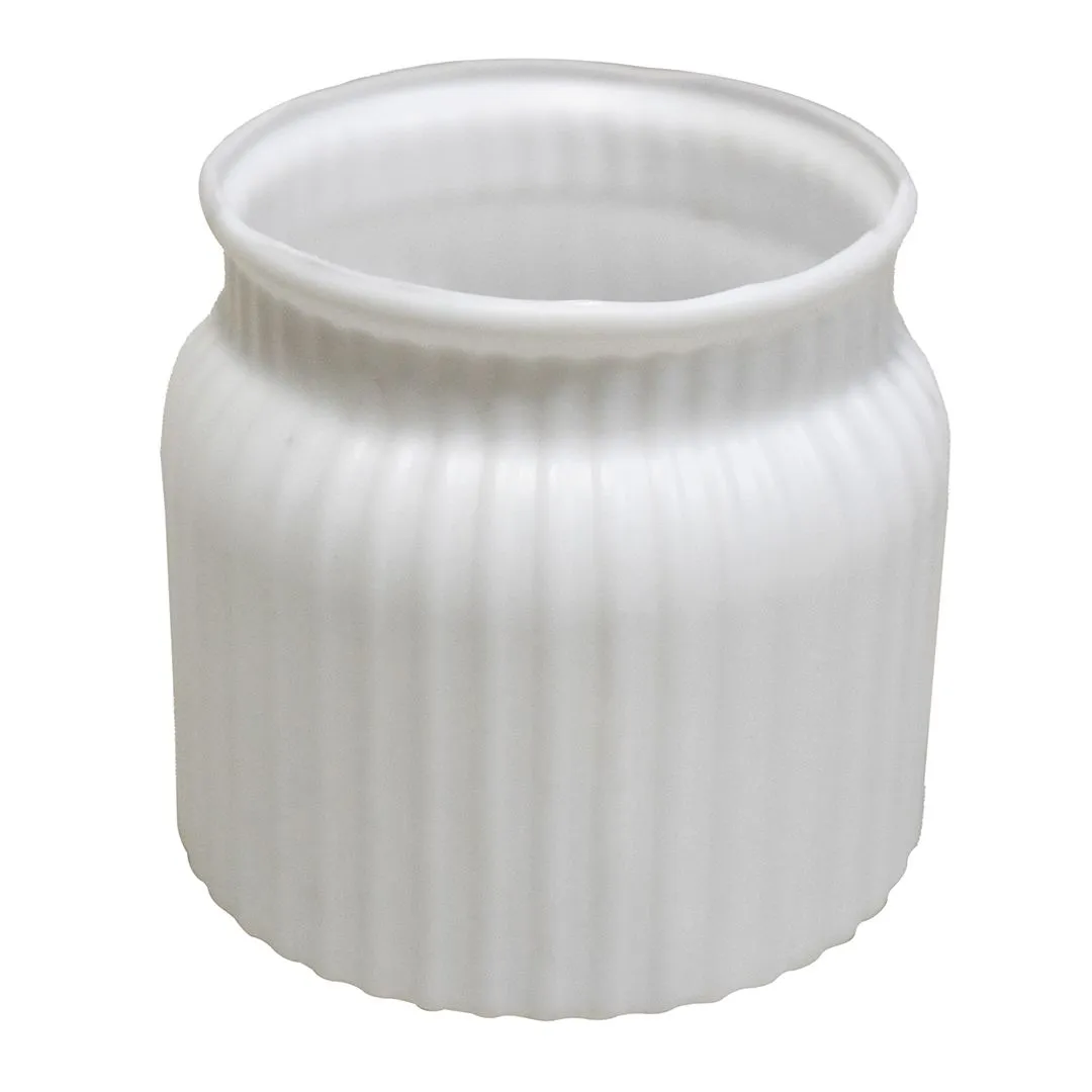 4 Inch White Marshmallow Hug Elvo Plastic Vase