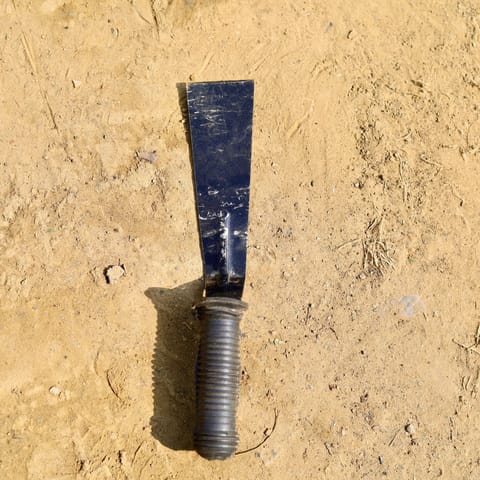Gardening Khurpi / Trowel - 2 Inch - Handy tool for digging and weeding