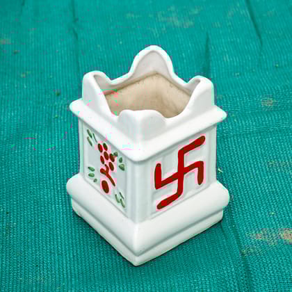Buy 6 Inch Square Shaped Classy White Tulsi Designer Ceramic Pot (Any Colour) Online | Urvann.com