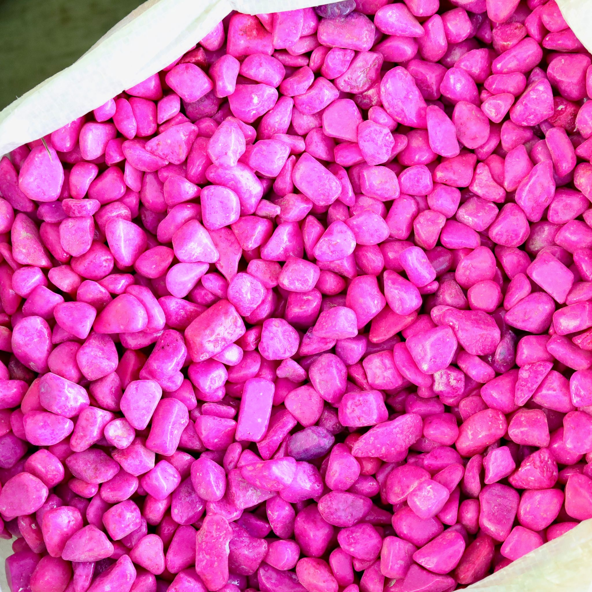 Decorative Small Pink Pebbles - 1 Kg