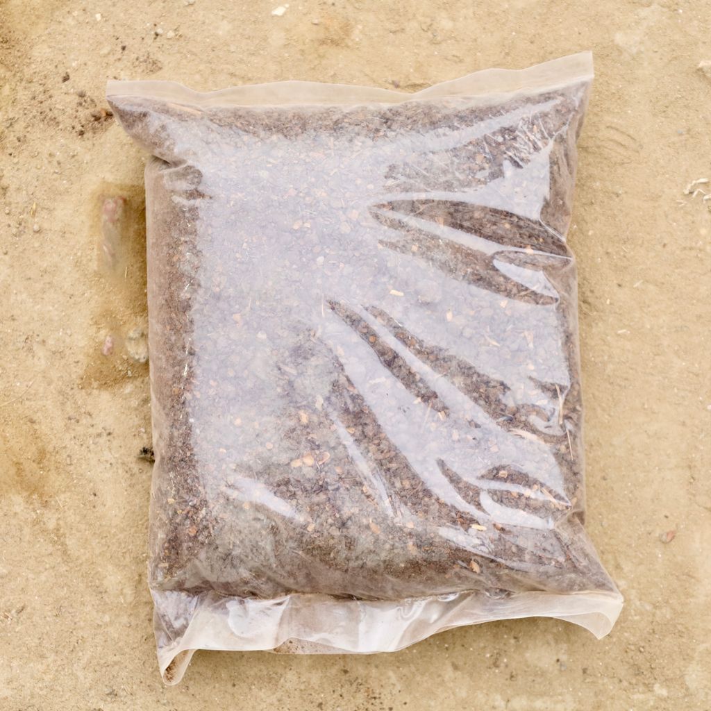 Buy Neem khali (1 Kg) Online | Urvann.com Neem khali (1 Kg)