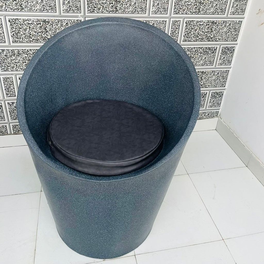 Black Modern Circular Bucket Chair with Cushioned Seat (27X33) - Unbreakable, Rust-Free,Comfortable Accent Chair for Home or Office with 5 Yrs Warranty - 1Pcs Black Modern Circular Bucket Chair with Cushioned Seat (27X33) - Unbreakable, Rust-Free,Comfortable Accent Chair for Home or Office with 5 Yrs Warranty - 1Pcs