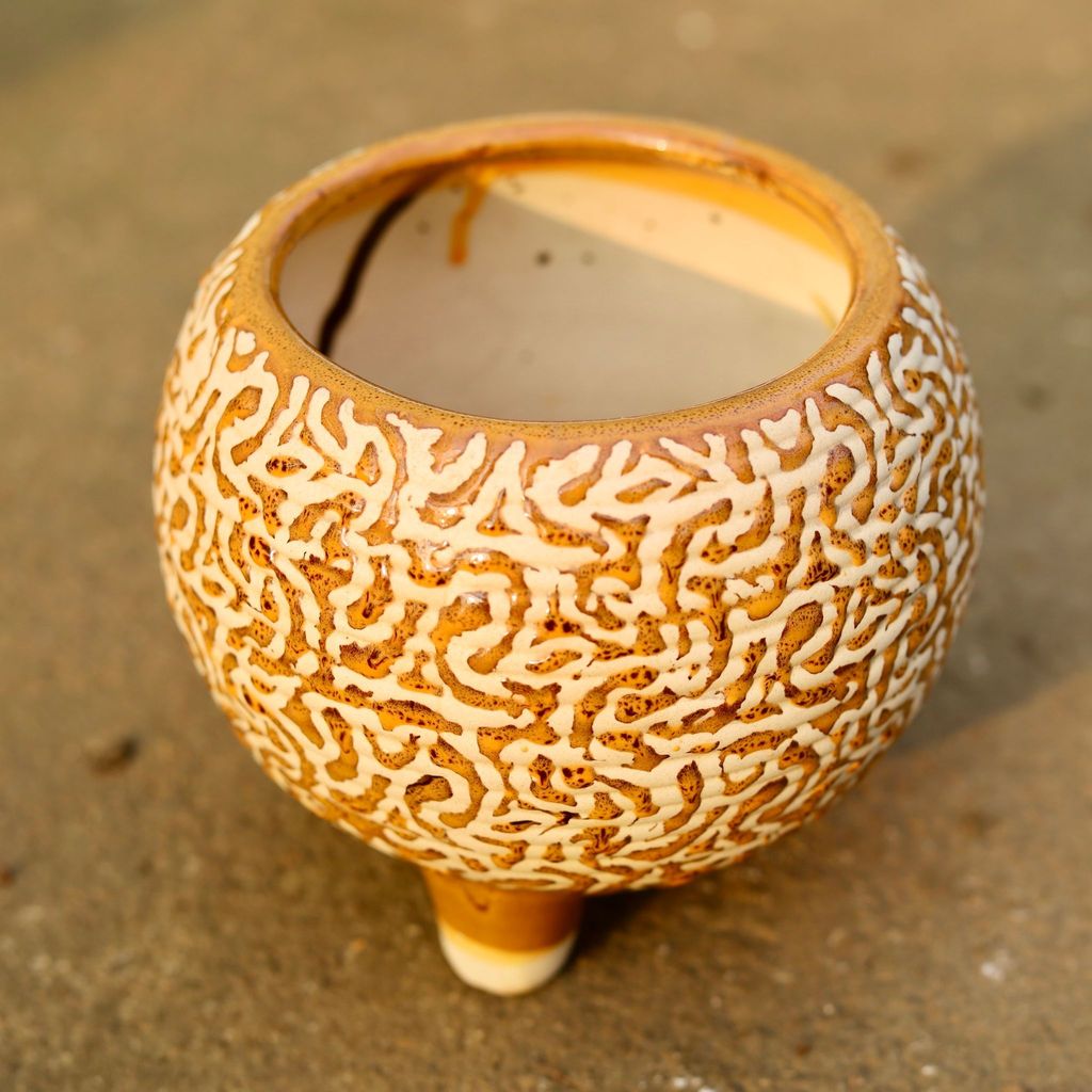 Buy 6 Inch Bowl Designer Legged Ceramic Pot (any colour) Online | Urvann.com 6 Inch Bowl Designer Legged Ceramic Pot (any colour)