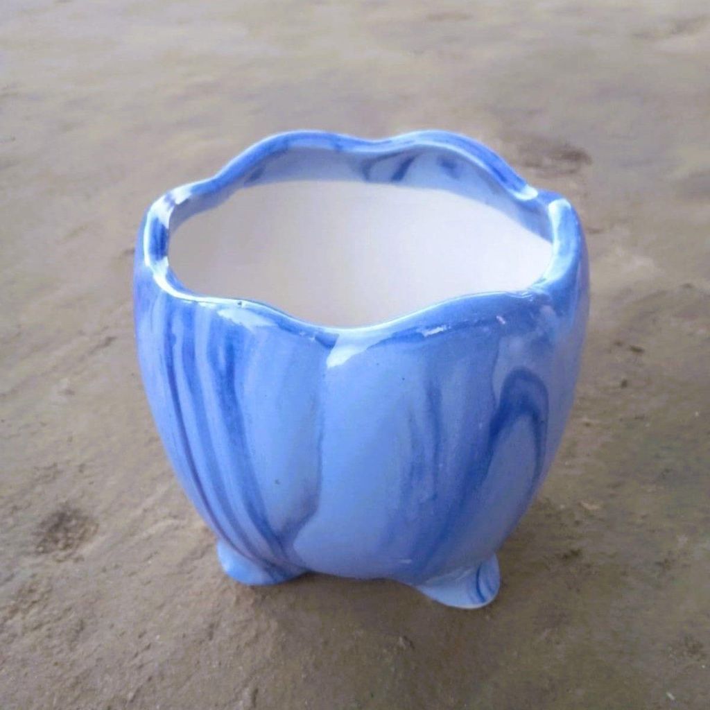 Buy 4 Inch Blue Shaded 3 Legged Designer Premium Ceramic Pot Online | Urvann.com 4 Inch Blue Shaded 3 Legged Designer Premium Ceramic Pot