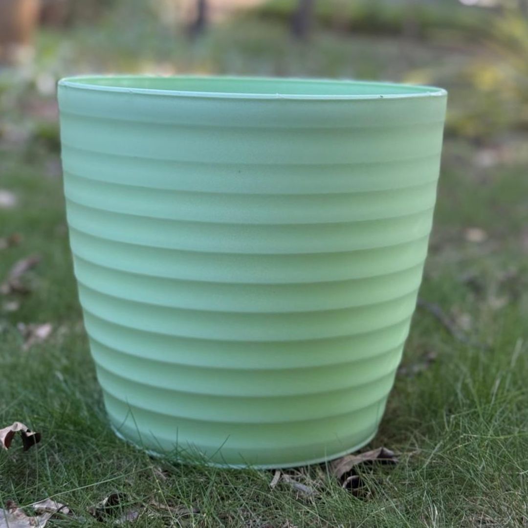 5 Inch green Avora Premium Plastic Planter