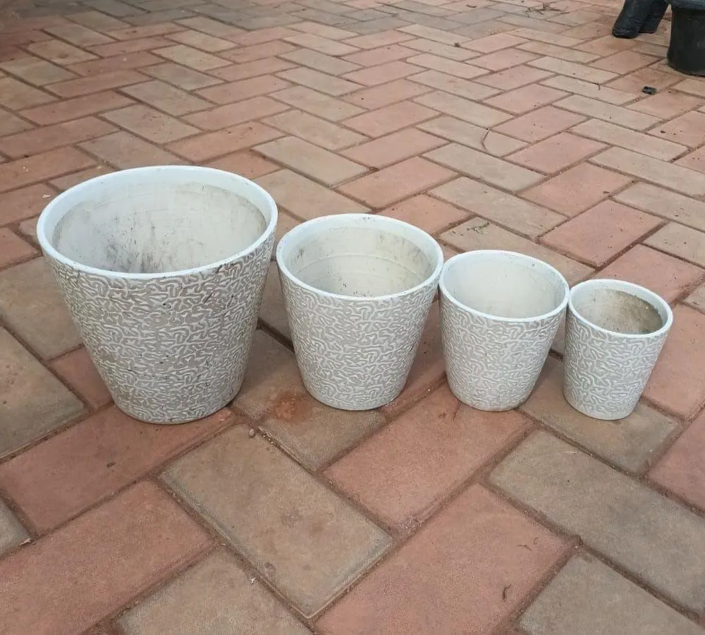 Set of 4 - (10,8,6 & 5 Inch ) White Balti Ceramic Pot (Design may vary)