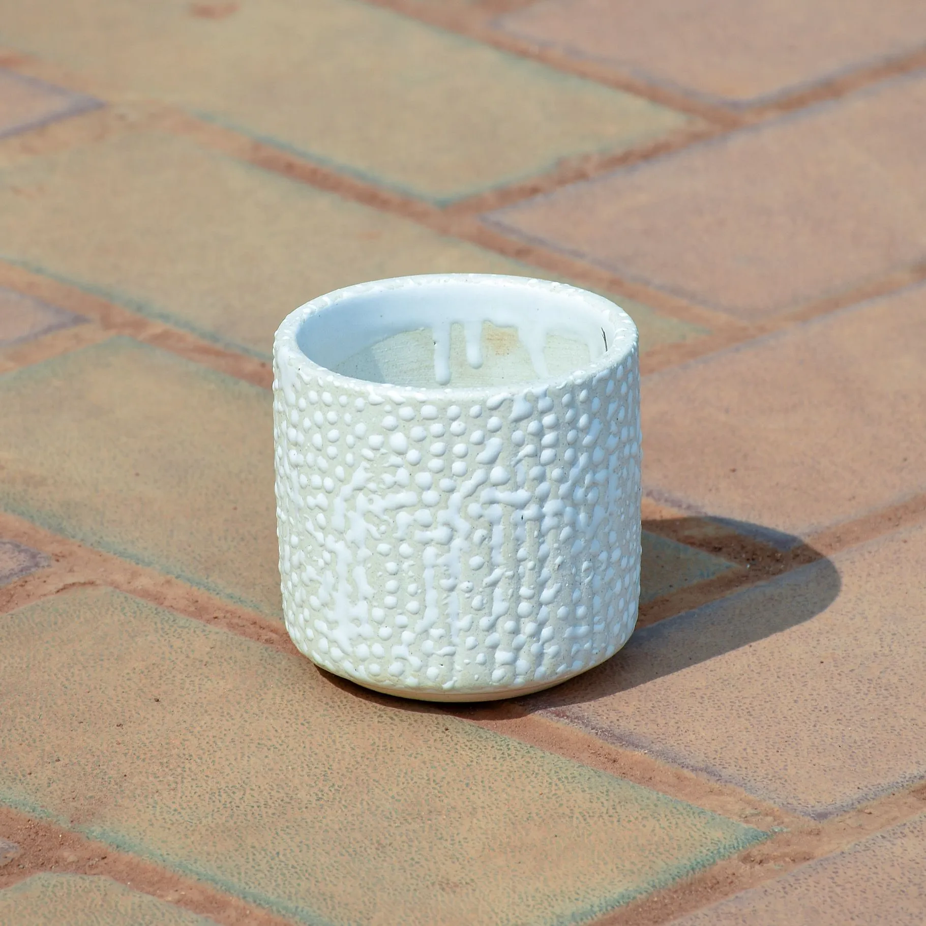 4 Inch Classy White Cylindrical Designer ceramic Pot (any colour & design)