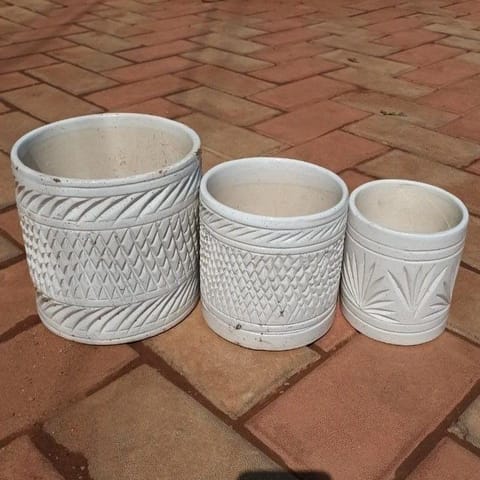 Set of 3 - (7,6,& 5 Inch) Designer Balti Ceramic Planter (colour & Design may vary)