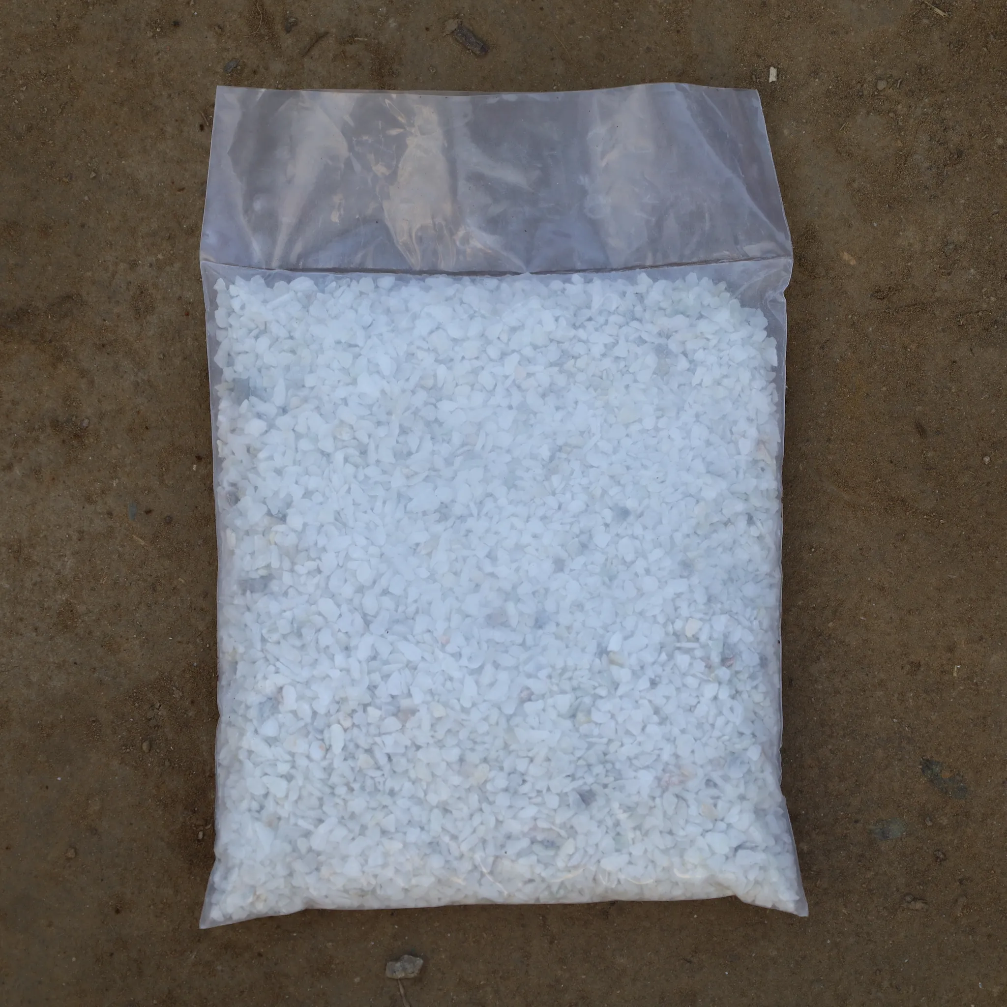 Decorative White Stone Chips -1 Kg