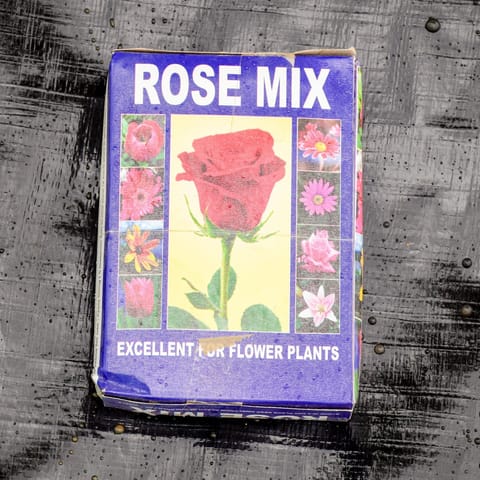 Set of 4 - Rose Mix - 500 Gm - Special blend for healthy rose blooms - 2000 gm
